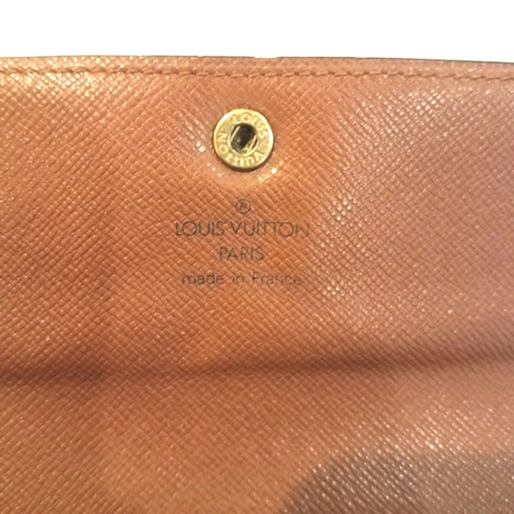 Louis Vuitton Monogram Wallet - Picture 9 of 15